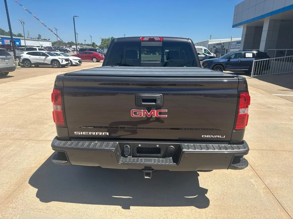 Used 2015 Gray GMC Denali image 36