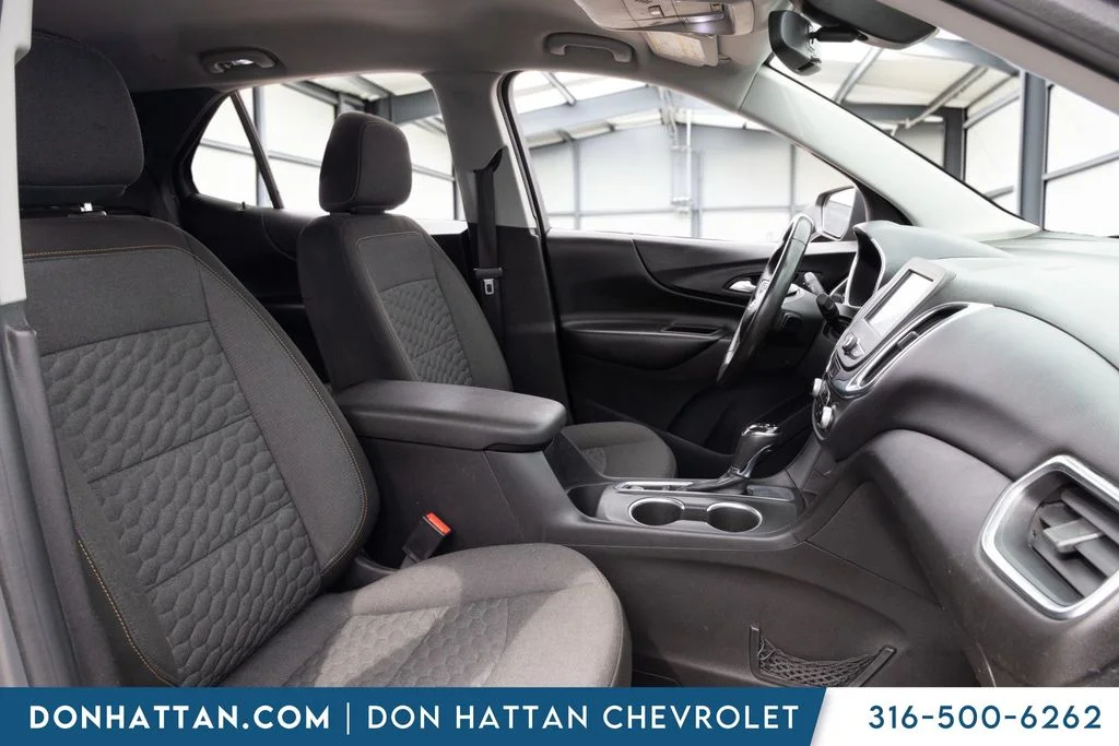 Used 2018 Gray Chevrolet LT image 19