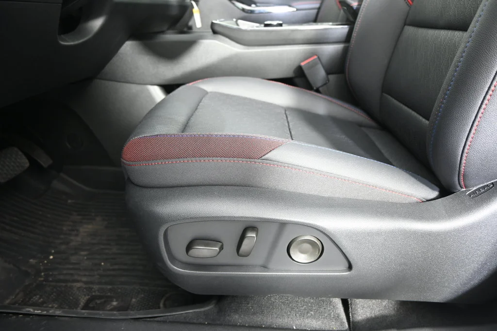 2026 Chevrolet Equinox RS - Photo 22