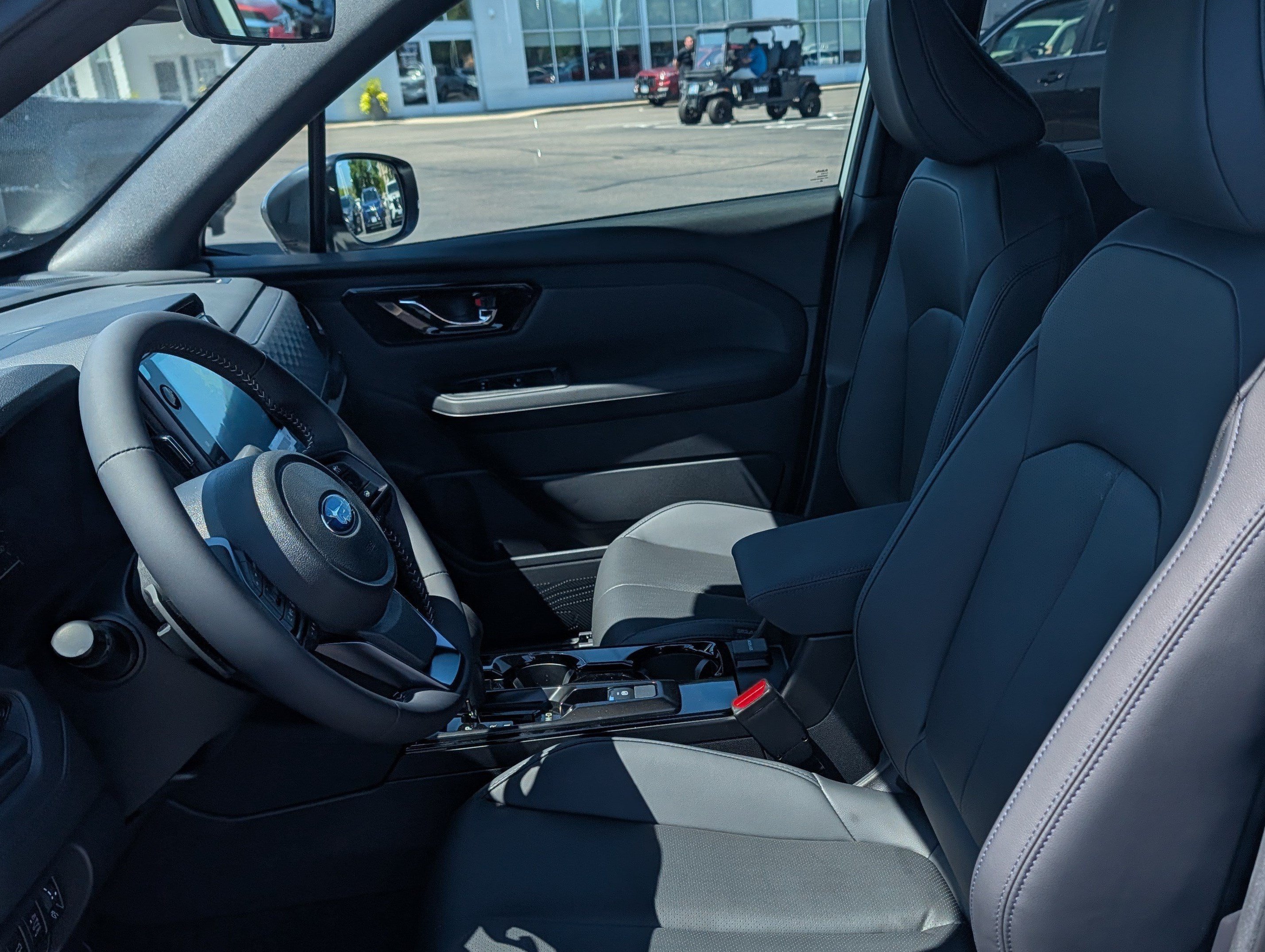 New 2026 CRYSTAL WHITE PEARL Subaru Limited Hybrid image 5