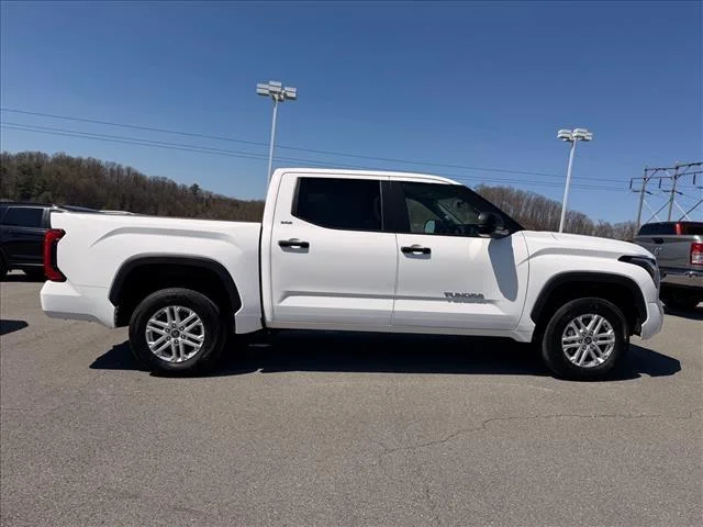 Used 2024 Ice Cap Toyota SR5 image 6