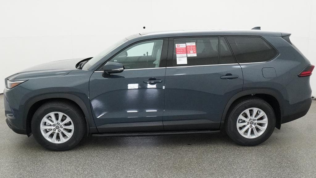 New 2026 Storm Cloud Toyota XLE image 3