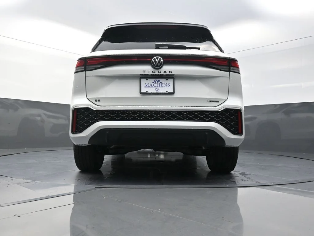 New 2026 White Volkswagen 2.0T SE R-Line Black image 27