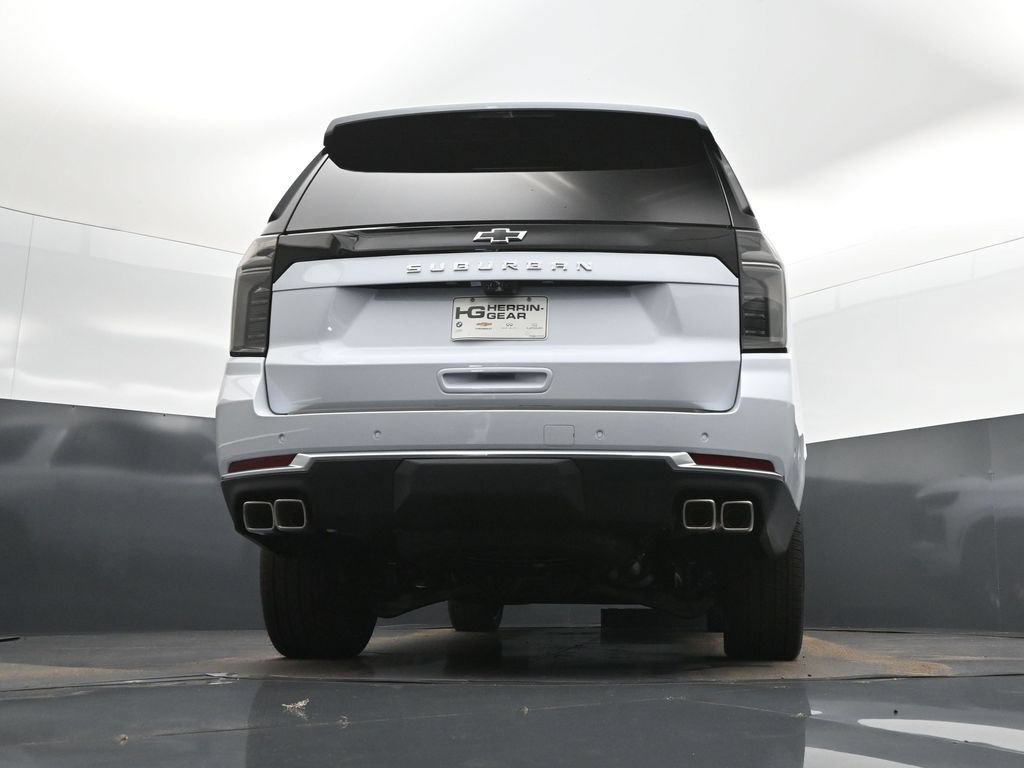 New 2026 Polar White Tricoat Chevrolet High Country image 42