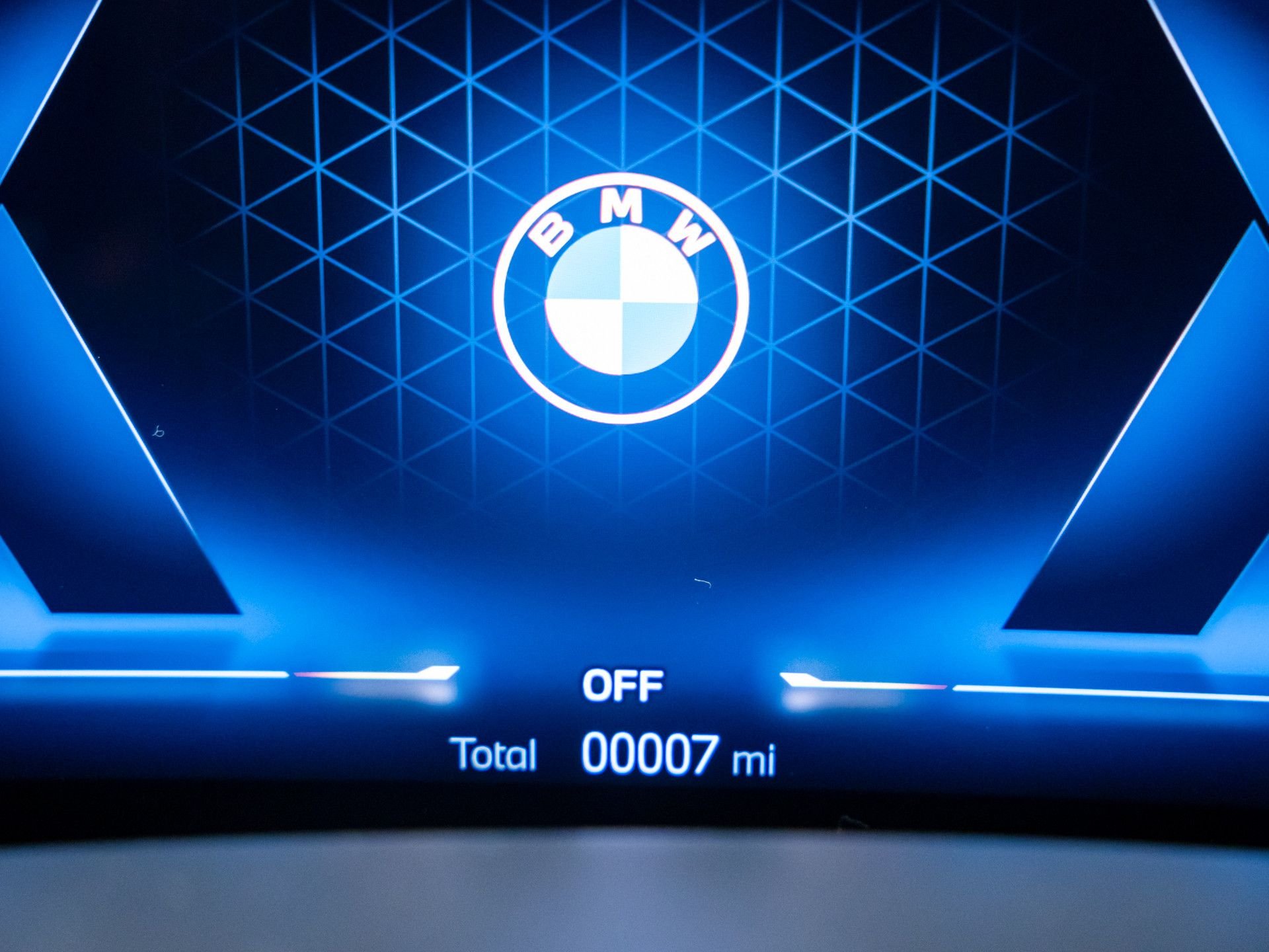 New 2026 Skyscraper Grey Metallic BMW xDrive40i image 22