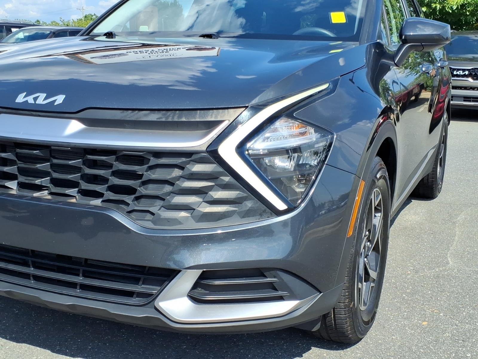 Used 2023 Gravity Gray Kia LX image 14