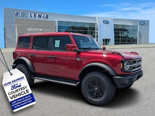 New 2026 Ruby Red Metallic Tinted Clearcoat Ford Outer Banks image 32