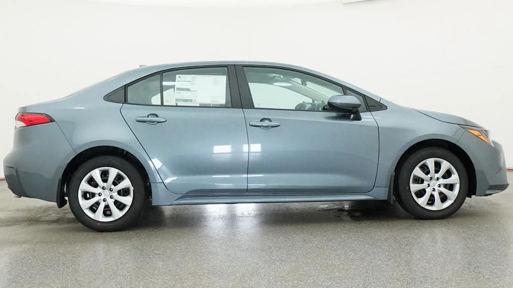 New 2027 Celestite Toyota LE image 13