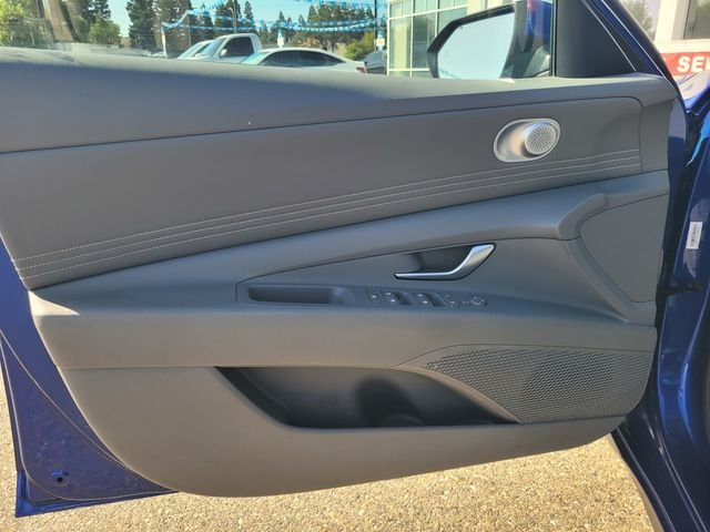 Certified Used 2021 Blue Hyundai SEL image 18
