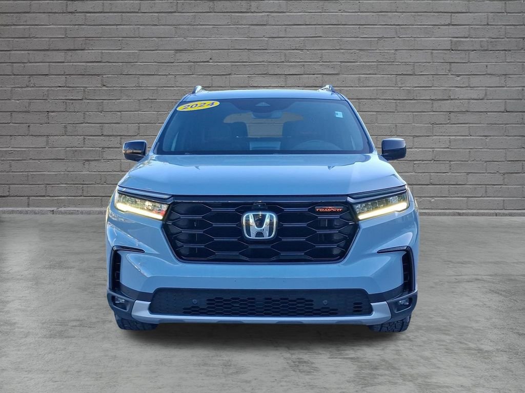 Used 2024  Honda TrailSport image 2