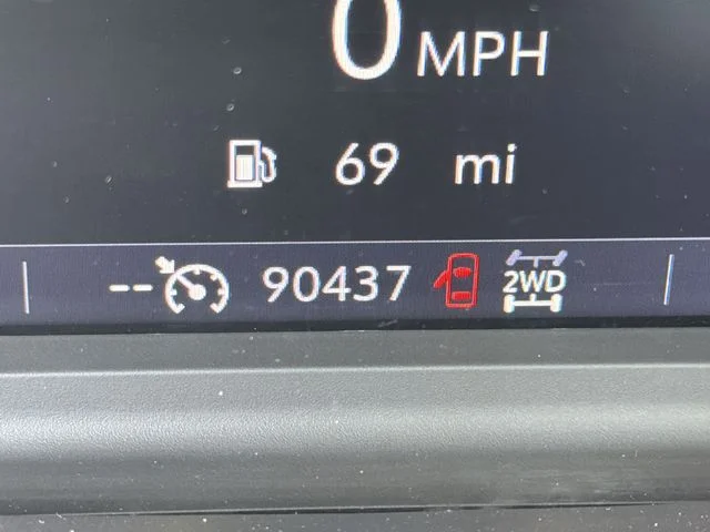 Used 2019 Blue Chevrolet RST image 17