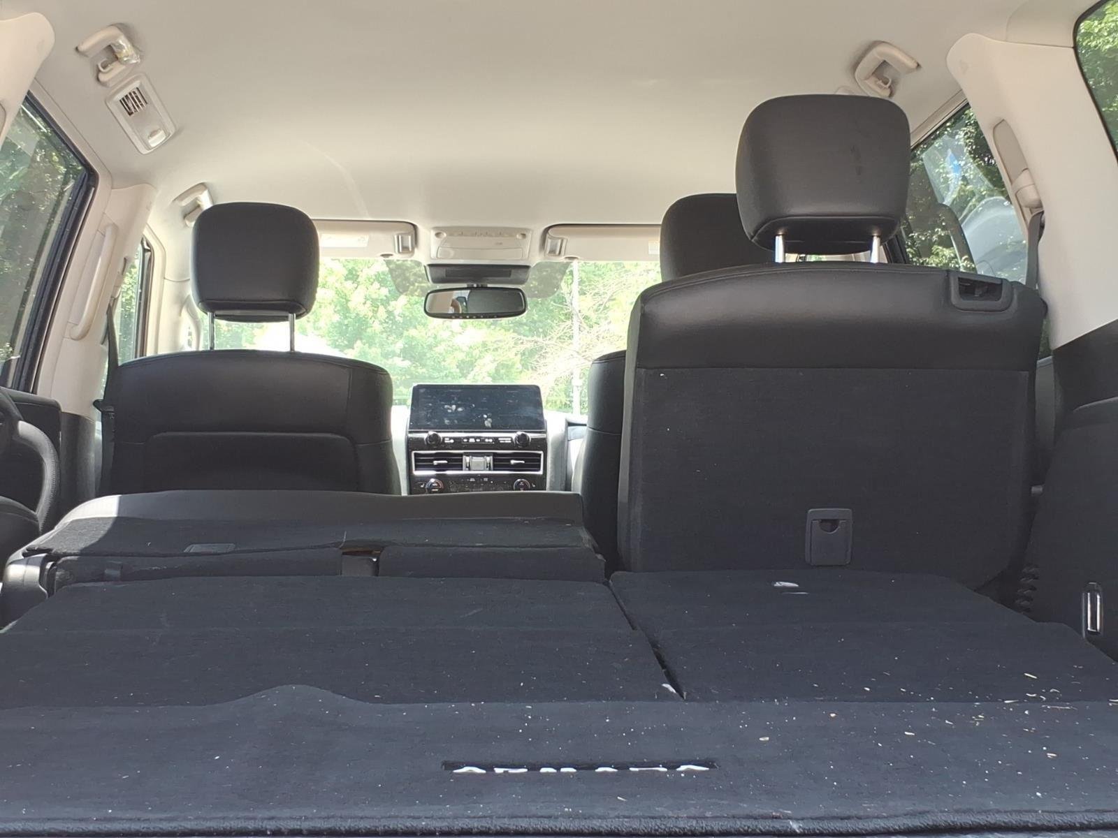 Used 2021 Super Black Nissan SV image 25