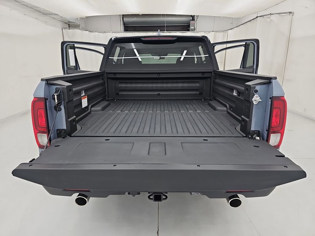 2025 Honda Ridgeline Sport - Photo 14