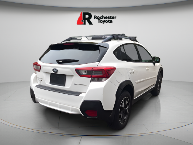 Used 2020 White Subaru Premium image 7