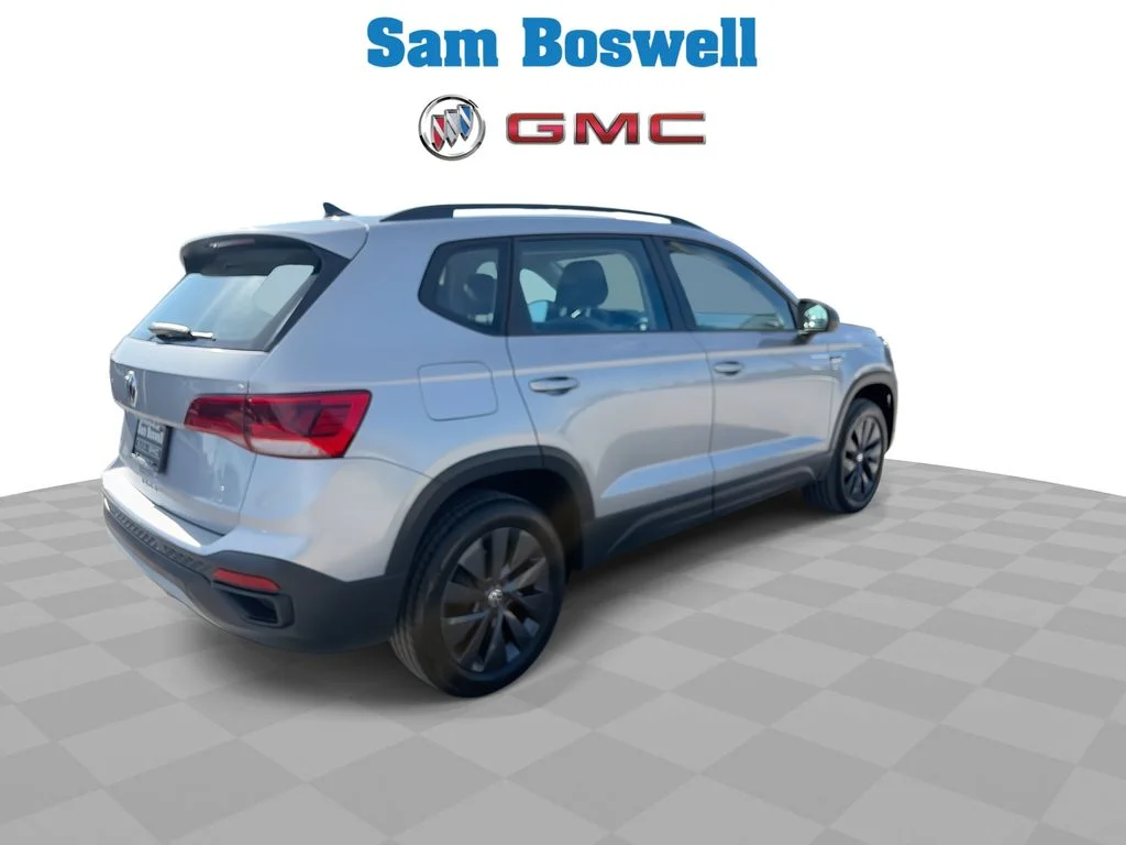 2024 Volkswagen Taos S - Photo 8