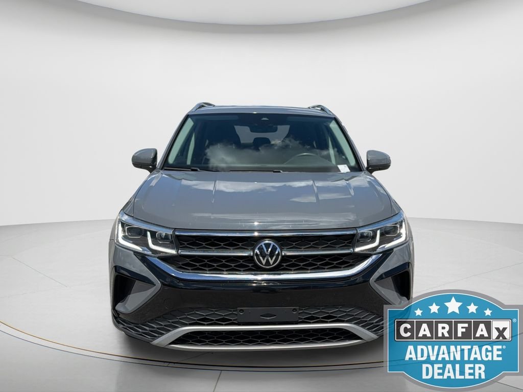 Used 2022  Volkswagen 1.5T SEL image 2
