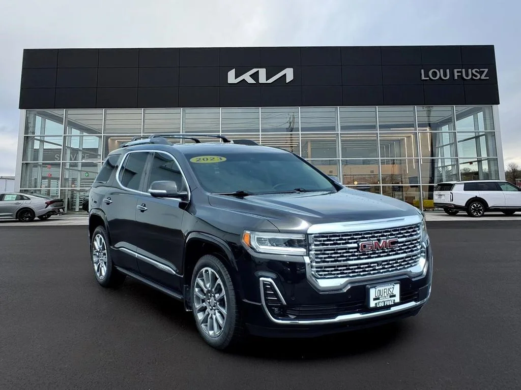 Used 2023 Black GMC Denali image 1