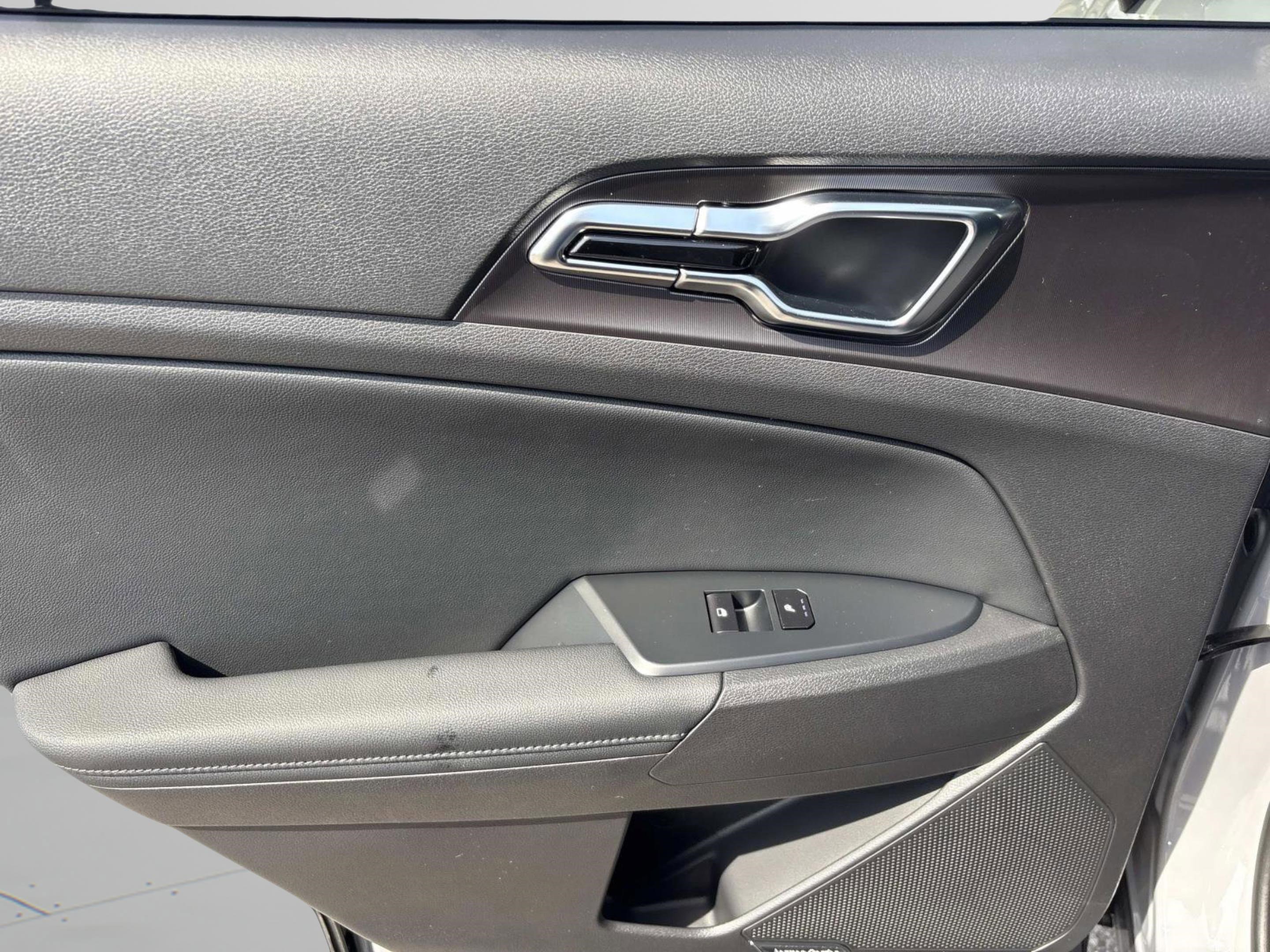 New 2026 Wolf Gray Kia SX-Prestige image 16