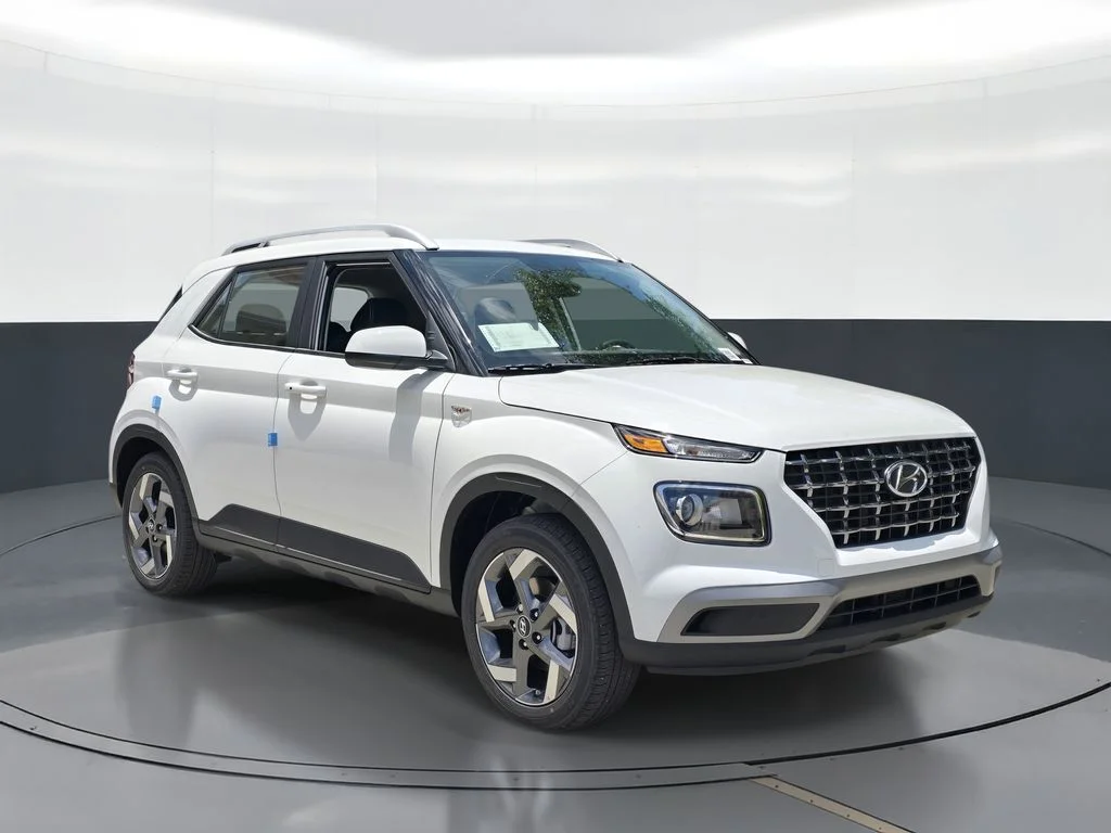 New 2026 White Hyundai SEL image 2