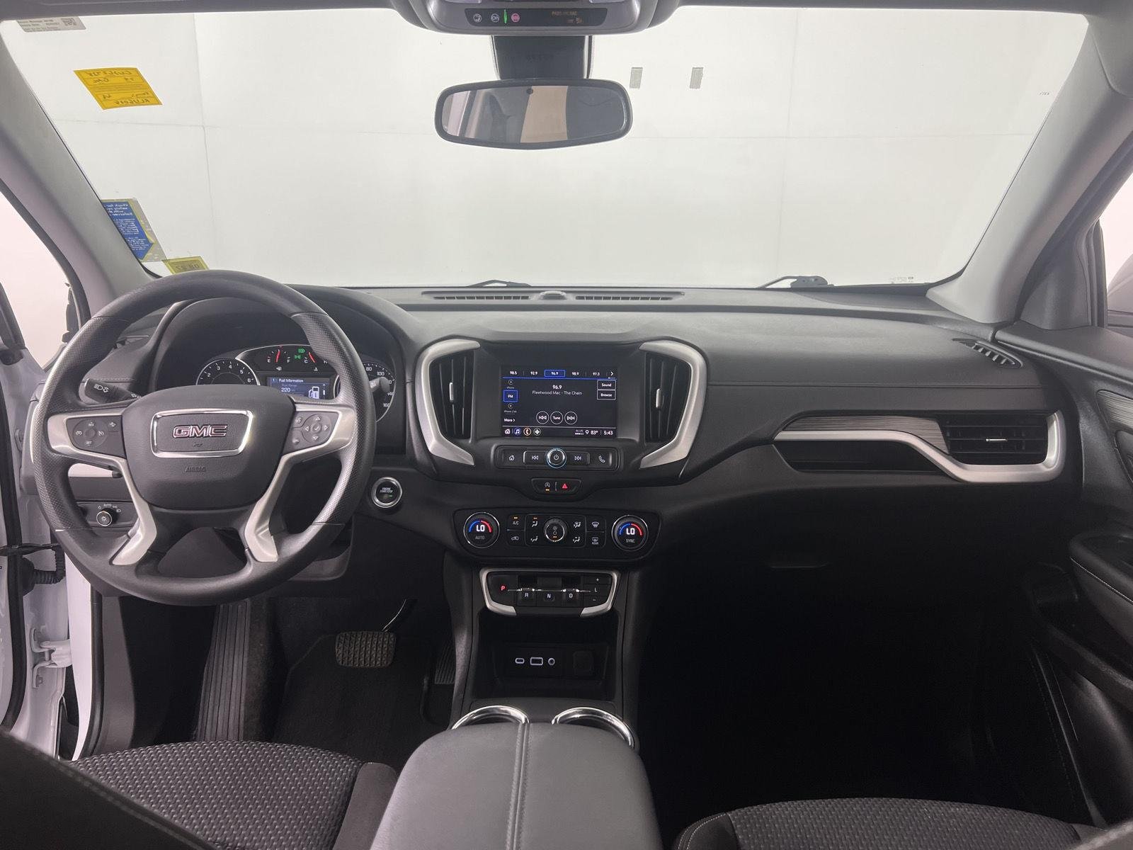 Used 2024 Summit White GMC SLE image 4