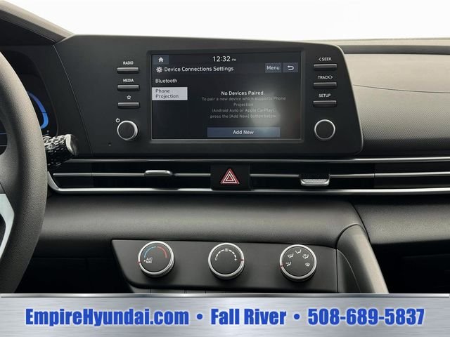 2025 Hyundai Elantra SE - Photo 19