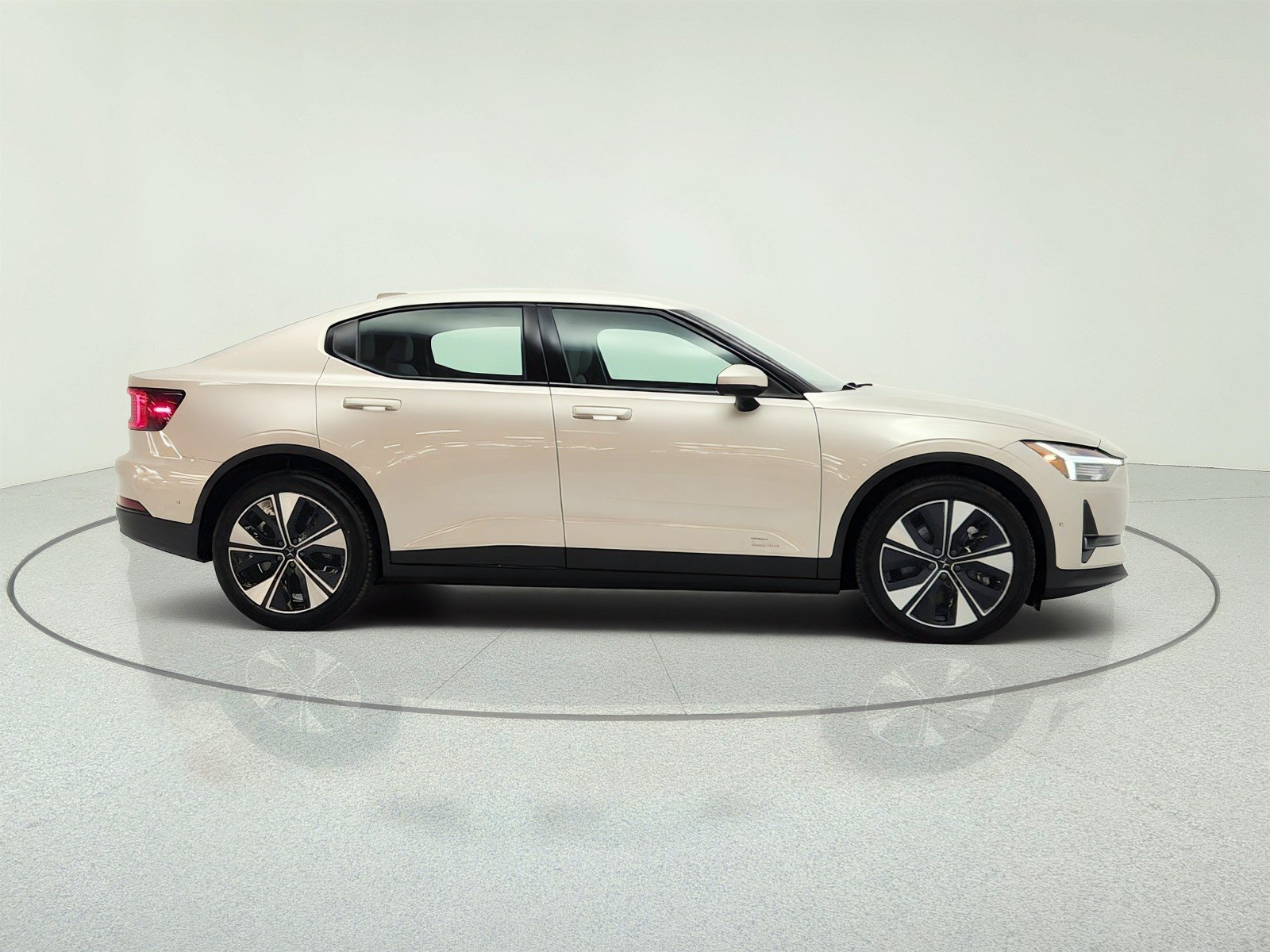 Used 2024 Jupiter Metallic Polestar  image 4