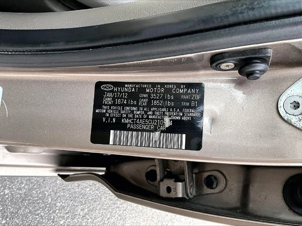 Used 2012 Brown Hyundai GLS image 36