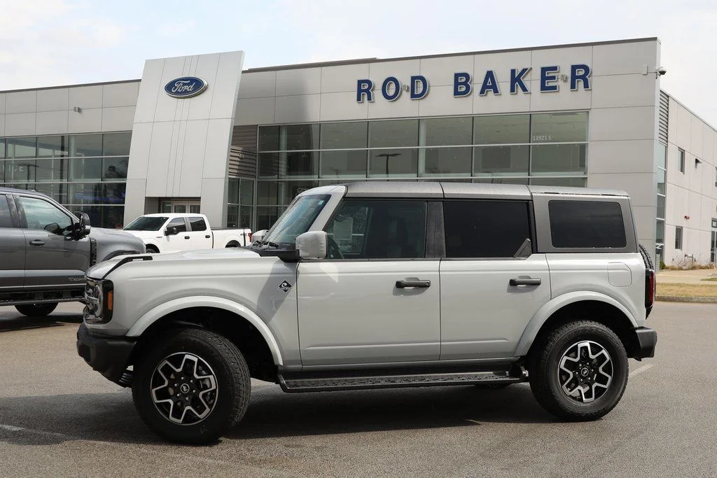2026 Ford Bronco Outer Banks 4x4's photo