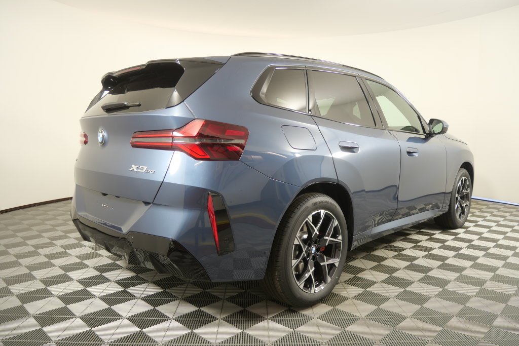 New 2026 Arctic Race Blue metallic BMW 30 xDrive image 4