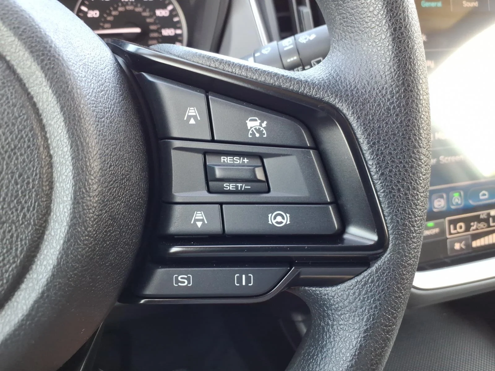 Used 2024 WHITE Subaru Premium image 26