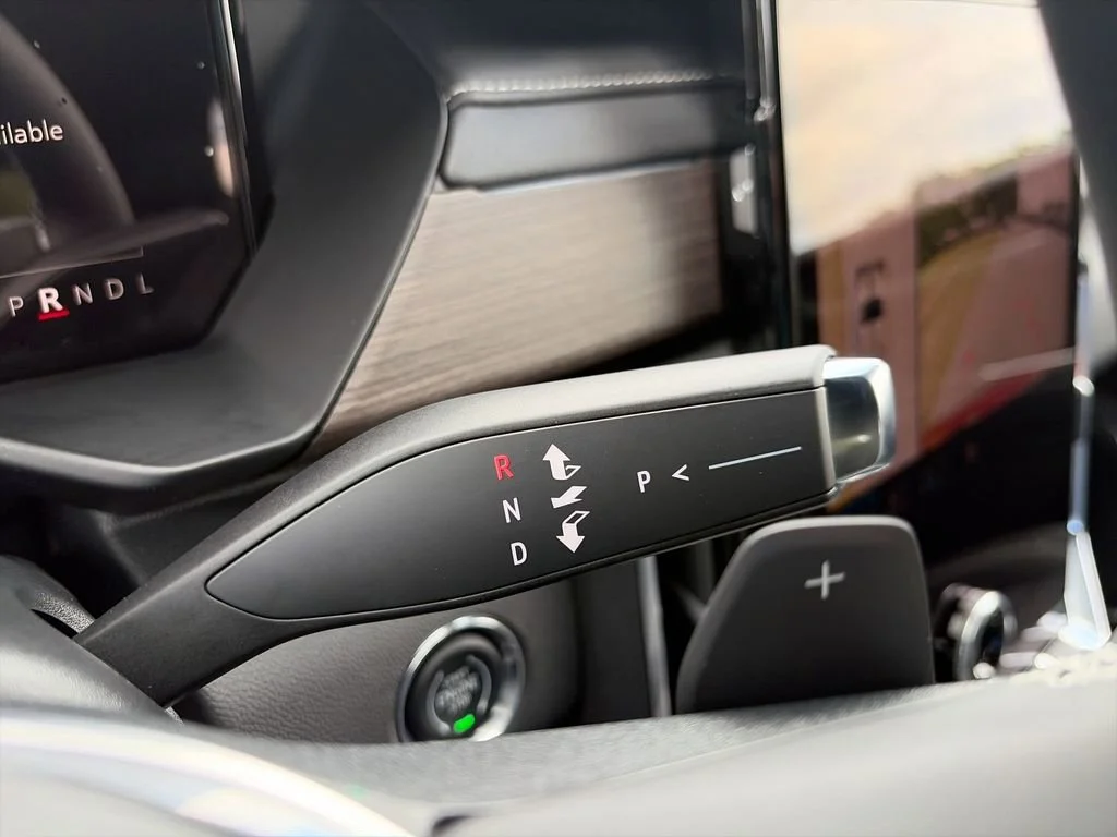 2026 GMC Acadia Denali - Photo 22