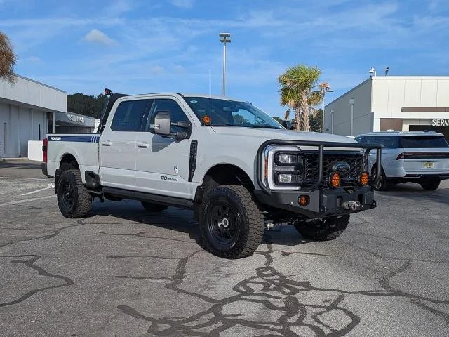 New 2026 Avalanche Ford Lariat image 35