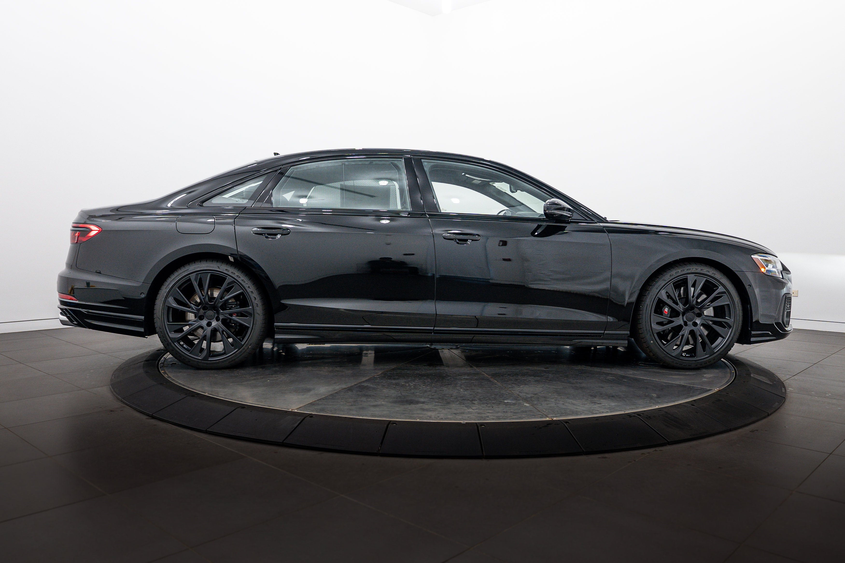 New 2026 Black Audi 4.0T image 3