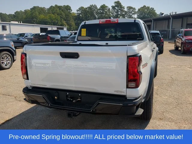 Used 2025 White Chevrolet Trail Boss image 4