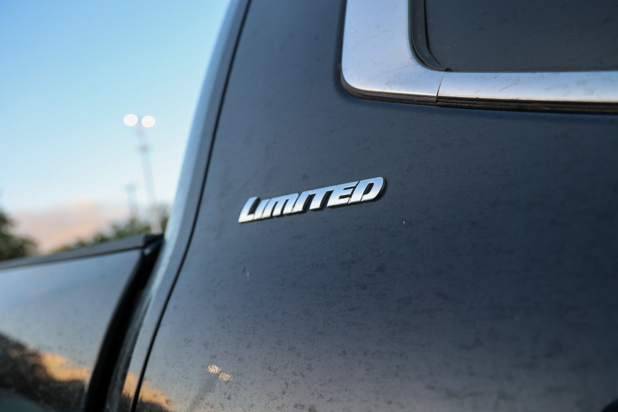 Used 2024 MIDNIGHT BLACK ME Toyota Limited image 12