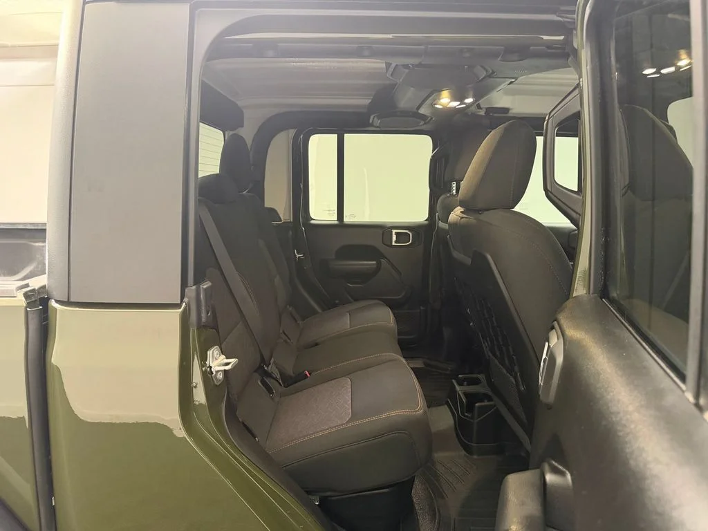 Certified Used 2023 Sarge Green Clearcoat Jeep Mojave 4x4 image 31