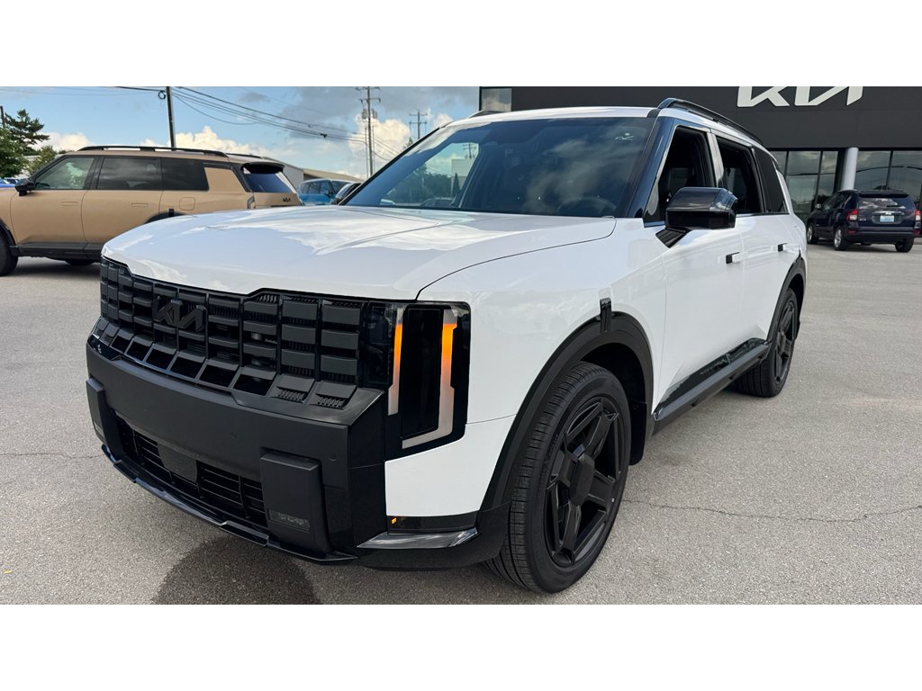 New 2027 Glacial White Pearl Kia X-Line EX image 30