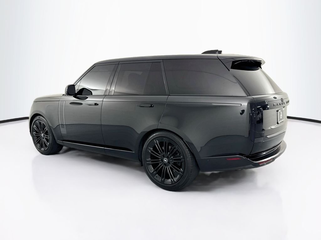 Certified Used 2025 Black Land Rover SE image 7
