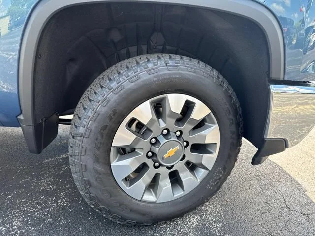 2026 Chevrolet Silverado 2500 HD LT - Photo 9
