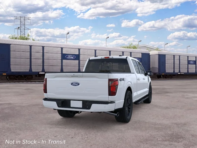 New 2026 Oxford White Ford XLT image 8