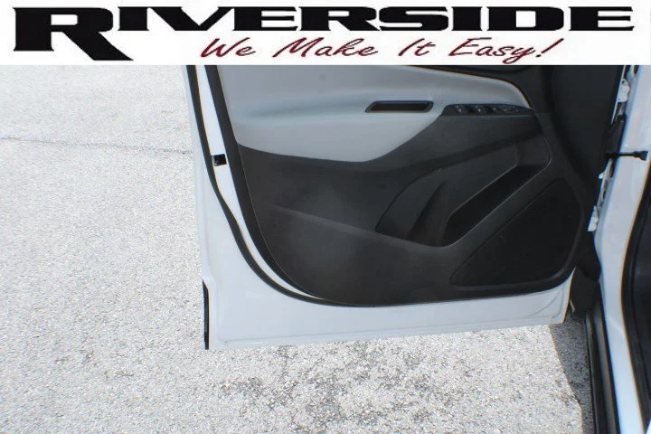Used 2024 Summit White Chevrolet LS image 6