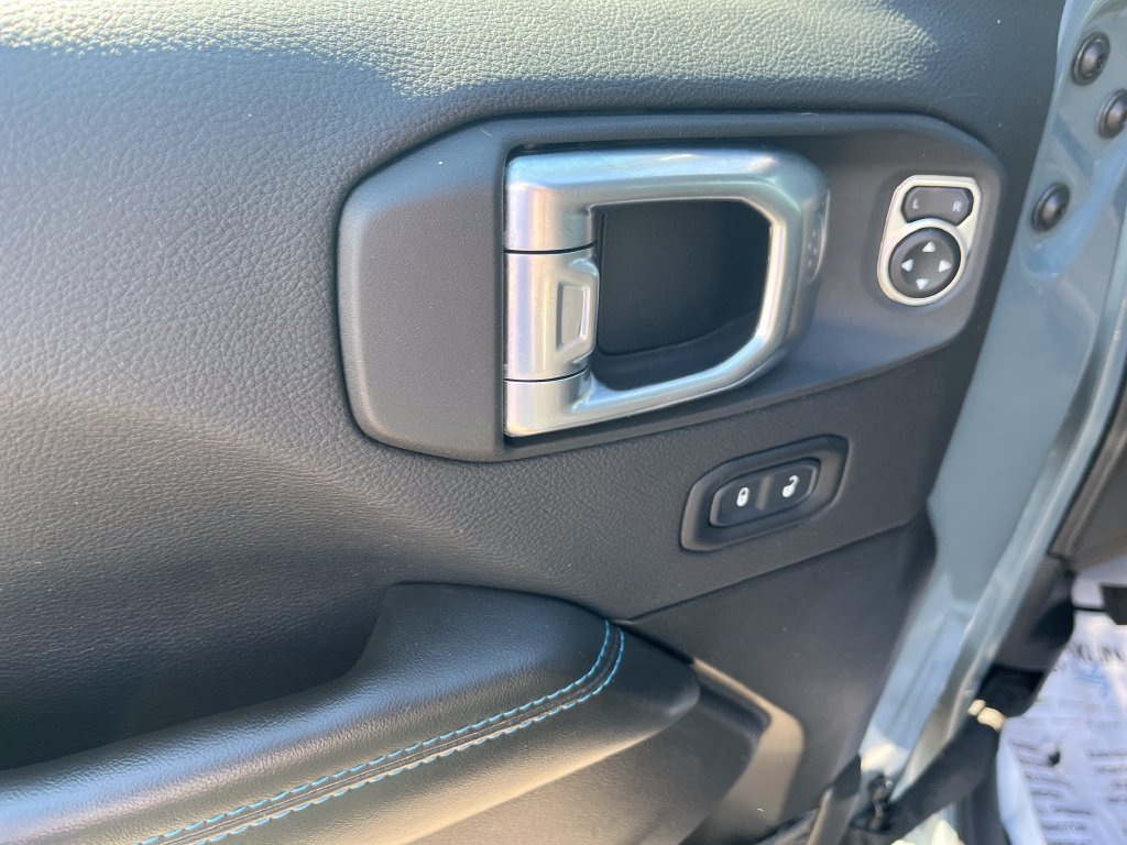 Used 2024 Gray Jeep Rubicon 4xe image 10