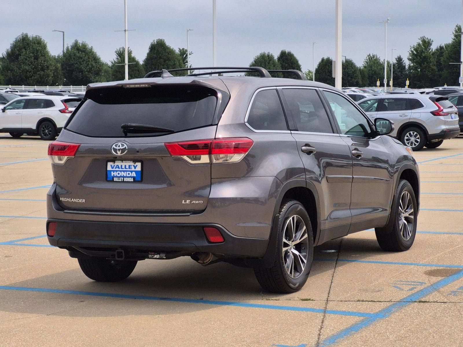 Used 2019 Predawn Gray Mica Toyota LE Plus AWD image 6