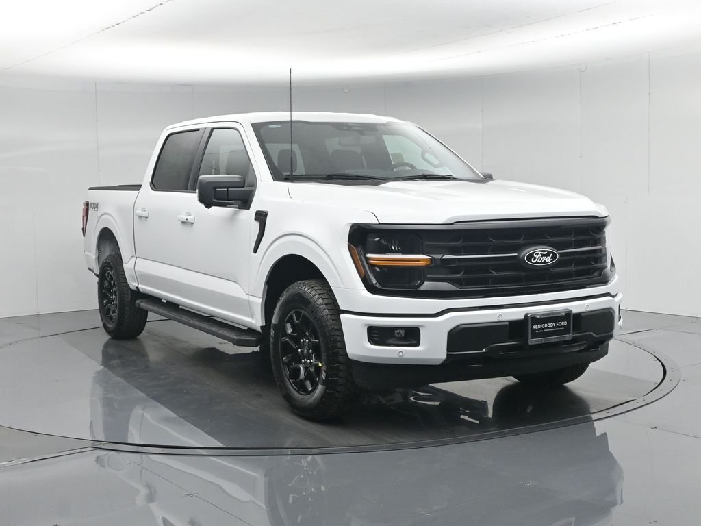 New 2026 Oxford White Ford XLT image 59