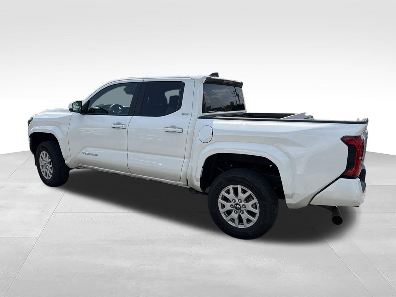 Certified Used 2025 White Toyota SR5 image 6