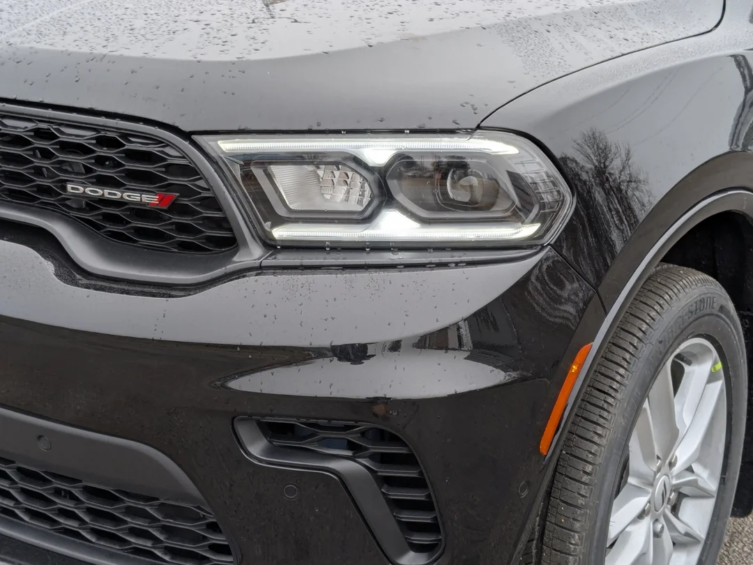 New 2026 Black Dodge GT Plus - - AWD - 3.6L Pentastar V6 - 2nd Row Captain Chairs & More! image 9