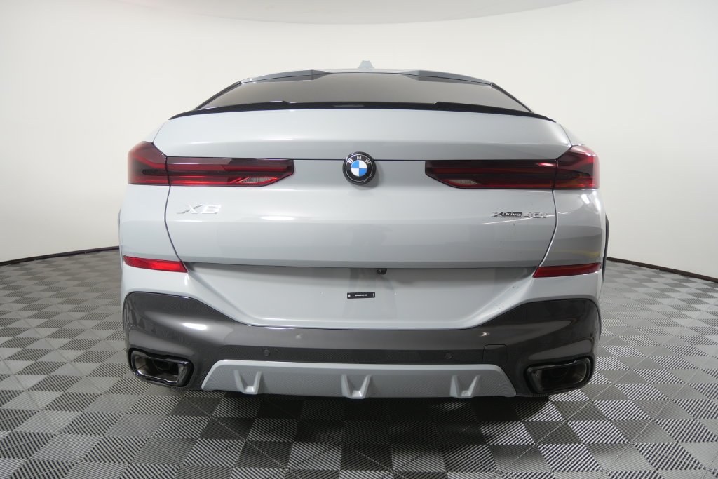 New 2027 Brooklyn Grey Metallic BMW xDrive40i image 5