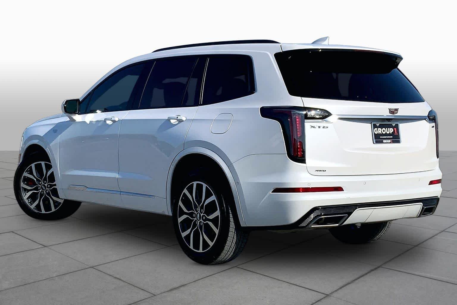Used 2025 Crystal White Tricoat Cadillac AWD Sport image 12