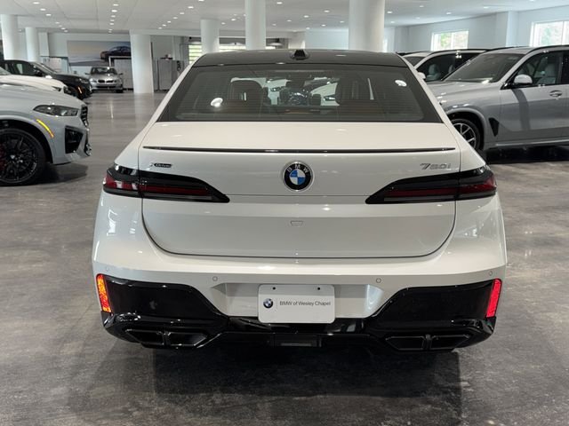 New 2026 Mineral White Metallic BMW 760i xDrive image 6