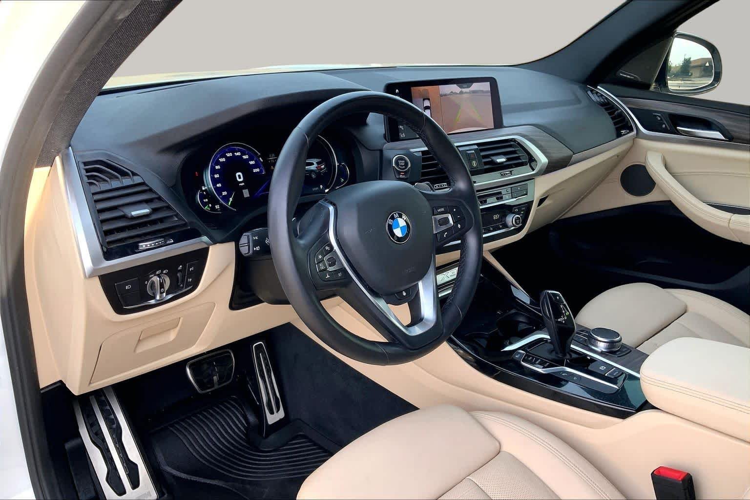 Used 2019 Alpine White BMW sDrive30i image 18